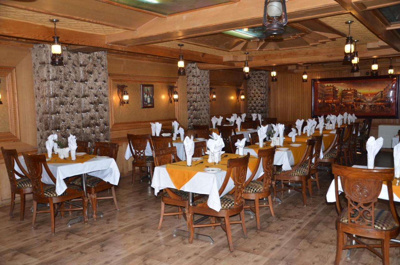 Hotel Hilltop Gulmarg JAMMU AND KASHMIR Dış mekan fotoğraf